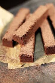 Batonnets Fondants Au Banania Qu On Peut Faire Avec N Importe Quel Chocolat En Poudre Recettes Sucrees Recette Recette Chocolat