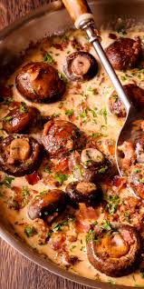 Creamy Mushrooms With Bacon And Sausage In 2020 Sausage Dishes Pork Dishes Vegetable Recipes