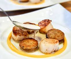 Noix De Saint Jacques Champignons A La Noisette Recette En 2020 Recette Thermomix Rapide Plat Anglais Idee Recette