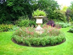 Circular Garden Bed Round Flower Garden Circular Flower Bed Design Pictures Round Flower Beds Garden Beds Vegetable Garden Raised Beds Vegetable Garden Design