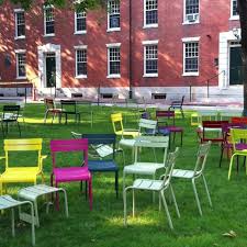 Harvard Yard Universite Luxembourg Mobilier