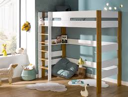 Encore appelé lit superposé, le lit mezzanine est un lit en hauteur qui permet d'avoir un espace en en choisissant par exemple d'installer un lit mezzanine enfant dans la chambre de vos bout d'chou. Des Lits Mezzanines Pour Enfant Bois Et Made In France
