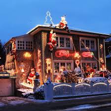 50 Spectacular Home Christmas Lights Displays Christmas Light Displays Outdoor Christmas Lights Christmas Lights