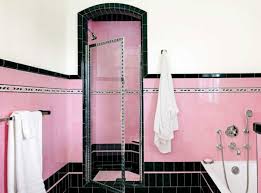 Pinkes Badezimmer
