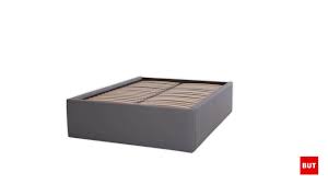 Accessible sur tout le territoire français, la chaîne compte en 2015 environ 280 magasins. Lit Coffre Dream 140x190cm But Youtube