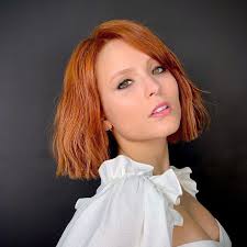 O diário de larissa manoela. Larissa Manoela Sobre Rotina De Beleza Cuidar De Mim Fez Bem Para A Cabeca Ficar No Lugar Quem Entrevista