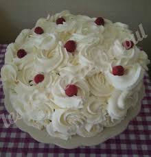 Rose Cake Chocolat Blanc Framboises Lesdelicesdebatoul Over Blog Com Cake Chocolat Blanc Chocolat Ganache Montee Chocolat