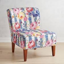 Need Extra Seating But Short On Space Consider A Classic Slipper Chair Like Our Addyson Armless For Roominess Upholstered For Comfort And Designed T Decoracao
