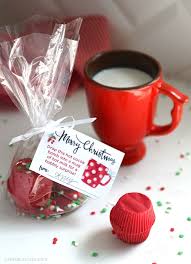 Hot Chocolate Bombs Recipe With Free Printable Gift Tags Recipe Christmas Hot Chocolate Diy Hot Chocolate Chocolate Bomb