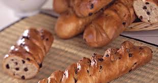 Recette Baguette Viennoise Au Chocolat En Video Recette Recettes De Cuisine Recette Recette De Petit Dejeuner