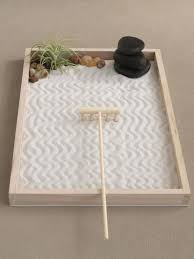 21 Simple And Easy Desk Zen Garden Ideas Viralinspirations Desktop Zen Garden Zen Garden Diy Zen Garden Design