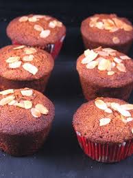 Muffins Poires Pepites De Chocolat De Nadine Recette Muffin Poire Recette Muffin Pepite Chocolat