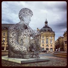 Jaume Plensa Place De La Bourse Bordeaux Arte Urbano Arte Publico Escultura Contemporanea