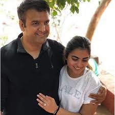 Who Is Anand Piramal Fiance Of Mukesh Ambani S Daughter Isha Ambani Vogue India daughter isha ambani