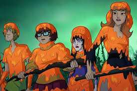 The gang visits velma's relatives during a halloween festival headlined by kiss, but the festivities are interrupted by the ghost of the town's founder and a bevy of living scarecrows. New Scooby Doo Halloween Movie Coming Oct 6 For Dvd And Digital Release Media Play News