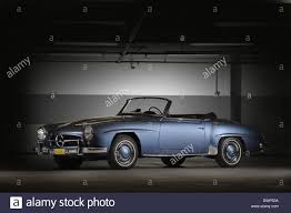 Mercedes 190 Sl High Resolution Stock Photography And Images Alamy