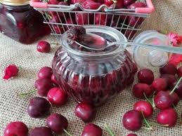 Cerises Au Sirop Maison En 2020 Cerises Au Sirop Sirop Fait Maison Cerise
