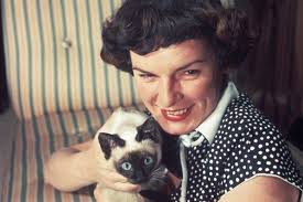 Mercedes Mccambridge Had A Long And Successful Career As A Character Actress Appearing In T V And Film For Ove Character Actress The Exorcist Character Actor
