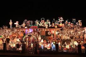 Decorating Home Modern Decoration Dancing Christmas Lights House Bird Christmas Decorations 1024x681 Modern Country Home Decor Christmas House Light Show San Di