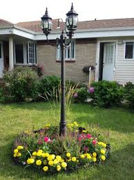 Lamp Post Garden Design By Carin M Diaz Landscape Lighting Ideas Front Yards Outdoor Post Lights Landscape Lighting Design