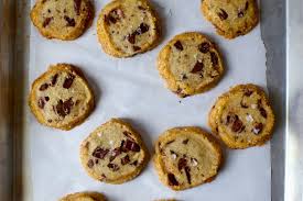 Salted Butter Chocolate Chunk Shortbread Recipe Chocolate Chip Shortbread Cookies Smitten Kitchen Recipes Food