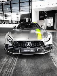 That Gaze Kevin Rohrscheidt Mercedes Amg Gt R Pro Kraftstoffverbrauch Kombiniert 12 4 L 100km Co2 Em Mercedes Amg Gt R Mercedes Benz Amg Mercedes Amg