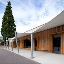 Construction D Un Restaurant Scolaire A L Etablissement Prive Des Tilleuls Annecy Caue Haute Savoie Haute Savoie Construction Architecture Contemporaine