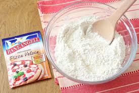 Pizza Veloce Con Le Patate Senza Lievitazione Ricetta Facile Fatto In Casa Da Benedetta Rossi Ricetta Pizza Veloce Ricette Pizza