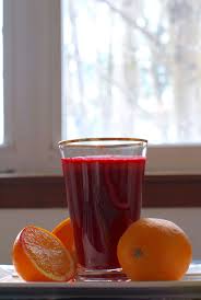 Cayenne Pepper Brings Heat To Fresh Beet Juice Blend Everybodycraves Beet Juice Red Juice Recipe Juicing Recipes