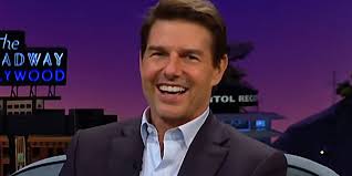 Tom cruise each year sends cobie smulders coconut cake for christmas the gal post from galpost.com. Tom Cruise Says He Sends Co Stars Cakes Because He Can T Eat Sugar When He S Training Insider