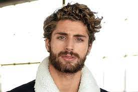 We all know that curly hair isn't the easiest to manage. 39 Best Curly Hairstyles Haircuts For Men 2021 Styles