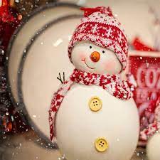 Beautiful christmas tree dp images. Cutest Snowman On Christmas Mirchistatus