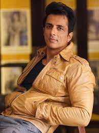 In the year 2009, sonu sood received andhra pradesh state nandi award for the best villain as well as filmfare award for the best supporting actor telugu for his remarkable acting. Sonu Sood Arranges Buses For Migrants From Karnataka Deccan Herald