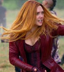Infinity war brought a number of female superheroes to the screen at once, which isn't always the most common in the superhero genre. Elizabeth Olsen On Set Infinity War Scarlet Witch Infinity War Marvel Mcu Aveng Elizabeth Olsen Scarlet Witch Scarlet Witch Marvel Elizabeth Olsen