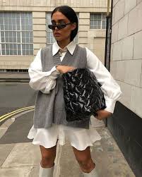 15 Knit Vest Outfits To Look Fashion Forward Styleoholic Cold weather is closing in, this can only mean one thing: 15 knit vest outfits to look fashion