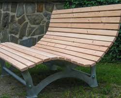 Welche liegebank holz passt zu dir und deinem garten? Waldsofa Aus Dem Sauerland Tischlerei Belke