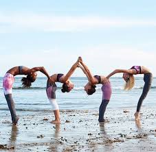 Alo Yoga Group Yoga Poses Acro Yoga Poses Partner Yoga