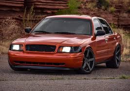 Pin By Antonio Van Boxtel On Crown Victoria Police Interceptor P71 Mercury Marauder Slammed Cars Victoria Police