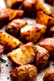 Oven Roasted Red Potatoes Will Be The Perfect Side Dish For All Your Summer Cookouts Bursting With Flavor Roasted Red Potatoes Oven Roasted Red Potatoes Food