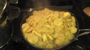 Fried Yellow Squash W Onions Youtube How To Cook Squash Veggie Heaven Food