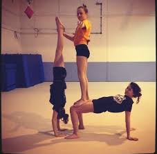 Yoga Acro Couples Beginner Poses Girls Inspiration Acro Yoga Poses 3 Person Yoga Poses Yoga Poses For Two