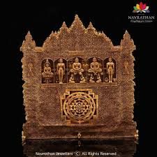 Presenting All 24 Tirthankaras Created In Rich And Lavish Gold A First Time In History Is A Limited Edit In 2020 Gold Necklace Designs Pure Products Temple Jewellery