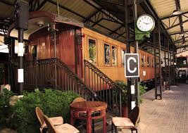 Restaurante Hoyo De Manzanares Vagones De Tren Estacion De Tren Tren