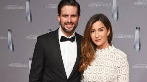 Chryssanthi kavazi postete zwei neue hochzeitbilder. Chryssanthi Kavazi Heisse Gzsz Party Auf Mallorca Vor Hochzeit Mit Tom Beck News De