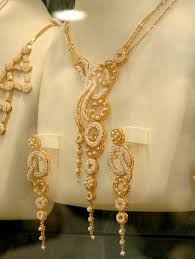 Jewellery Designs And Collections From Saudi Arabia Gold Necklace Designs Gold Bridal Necklace Necklace Designs
