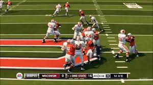 Ncaa 14 double juke royalties ncaa football 14 online gameplay #19 michigan vs #7 notre dame. Ncaa Football 14 Ohio State Buckeyes Vs Wisconsin Badgers Gameplay Hd Youtube