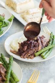 This Instant Pot Roast Beef Is Fall Apart Tender And Has The Best Sweet And Savory Gravy It S An Easy Pr Roast Beef Recipes Delicious Beef Recipe Beef Recipes