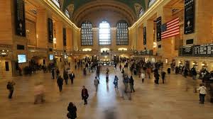 La Cantidad De Gente Que Transcurre En El Lugar Mientras Asumes Que El Tiempo Pasa De Prisa Como L Grand Central Terminal Grand Central Station Places To See
