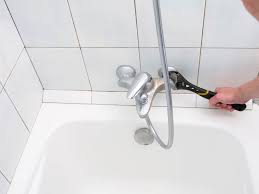 11 easy steps to fix a leaky bathtub faucet