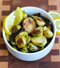 These Lemon Roasted Brussels Sprouts Is My Favorite Brussels Sprouts Recipe That S Also Super E Roasted Brussel Sprouts Brussel Sprouts Cooking Brussel Sprouts